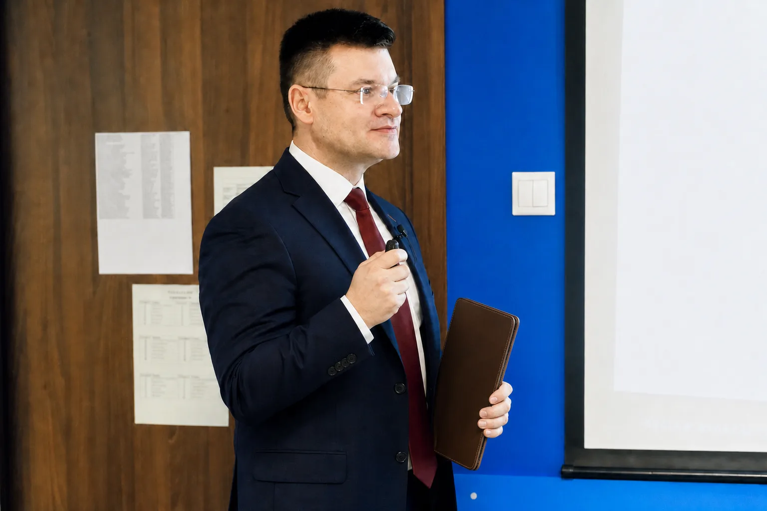 Михаил Лямцев во время выступления